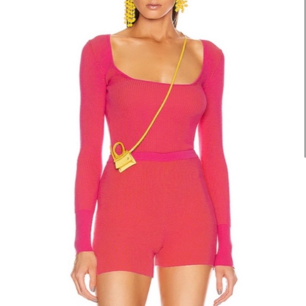 Jacquemus Ribbed Knit Scoop Neck